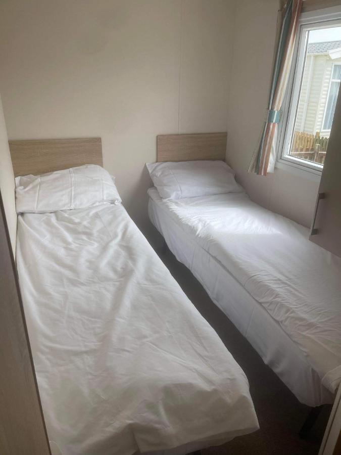 185 Holiday Resort Unity Berrow Bagian luar foto